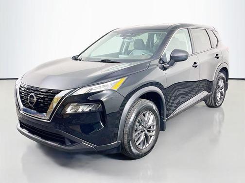 Black 2021 Nissan Rogue S