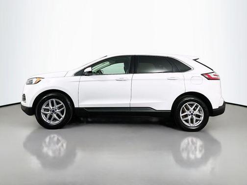 Oxford White 2022 Ford Edge SEL