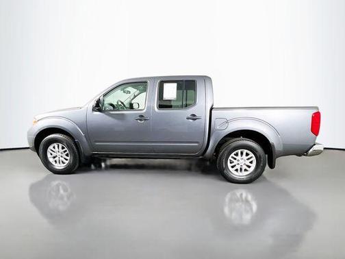 Gun Metallic 2018 Nissan Frontier SV
