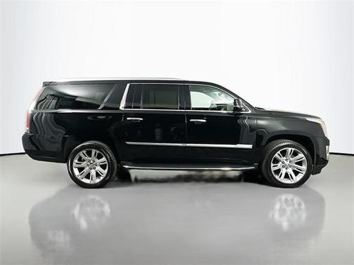 2020 Cadillac Escalade ESV Luxury