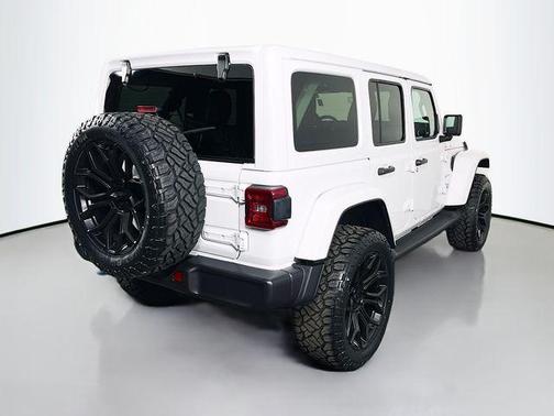 Bright White Clearcoat 2024 Jeep Wrangler 4xe Sahara