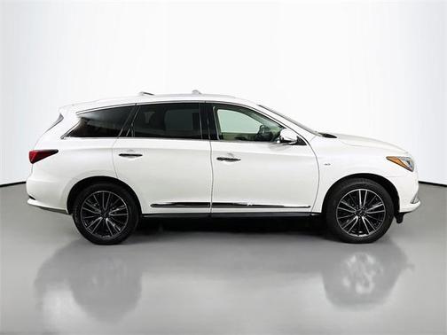 2018 INFINITI QX60 Base