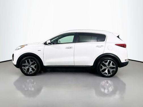 Snow White Pearl 2017 Kia Sportage SX Turbo
