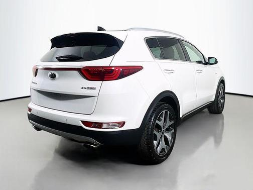 Snow White Pearl 2017 Kia Sportage SX Turbo