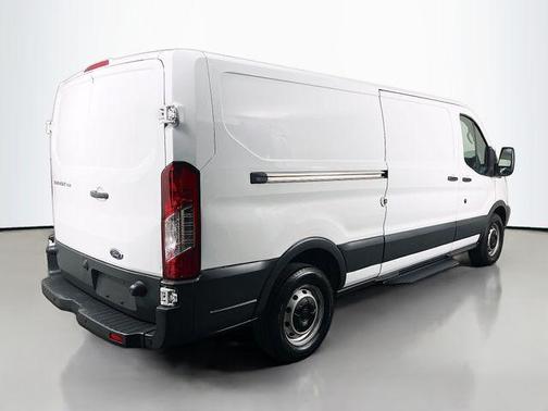 2017 Ford Transit-150 Base
