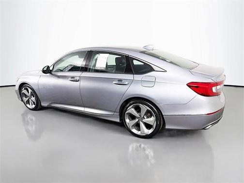 2019 Honda Accord Touring 2.0T