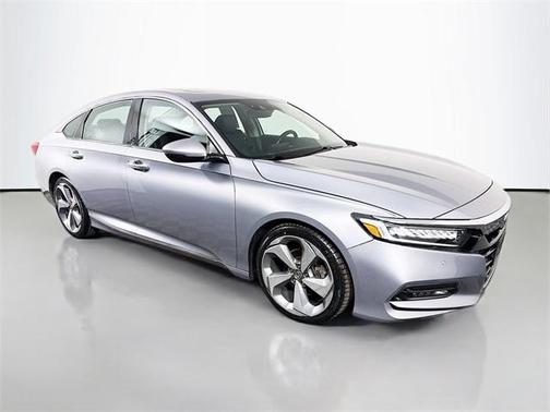 2019 Honda Accord Touring 2.0T