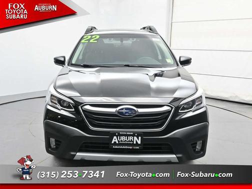 Crystal Black Silica 2022 Subaru Outback Limited