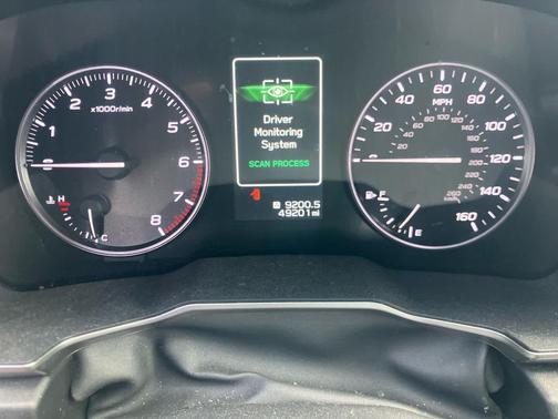 Crystal Black Silica 2022 Subaru Outback Limited