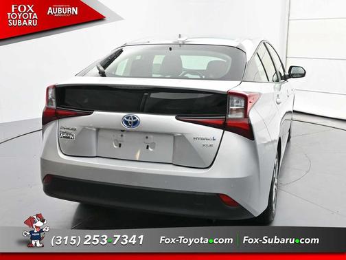 2021 Toyota Prius XLE