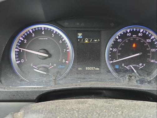 Blizzard Pearl 2019 Toyota Highlander XLE