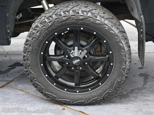 Midnight Black Metallic 2020 Toyota Tundra SR5