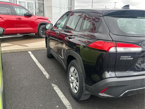 Jet Black 2023 Toyota Corolla Cross L