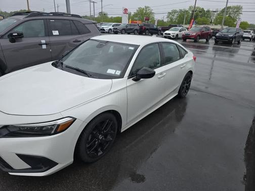 Platinum White Pearl 2022 Honda Civic Sport
