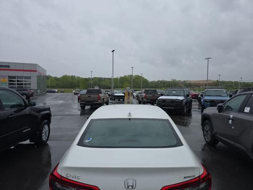Platinum White Pearl 2022 Honda Civic Sport