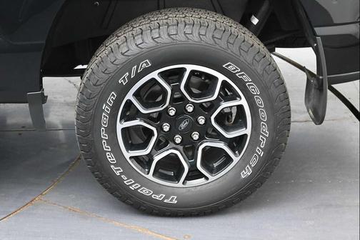 AGATE BLACK METALLIC 2021 Ford F-150 XLT