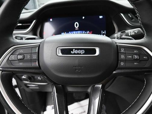 2021 Jeep Grand Cherokee L Altitude