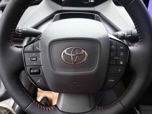 Cutting Edge 2026 Toyota Prius Plug-In Hybrid XSE Premium