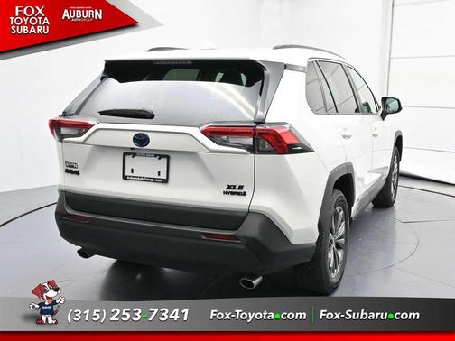 2022 Toyota RAV4 Hybrid XLE Premium