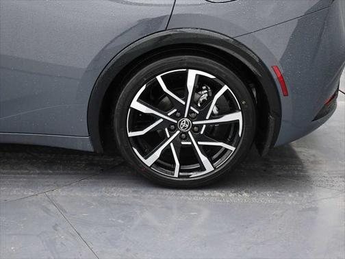 2024 Toyota Prius Prime XSE