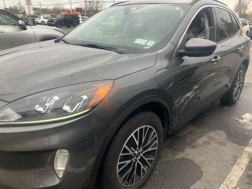 CARBONIZED GRAY 2022 Ford Escape SEL