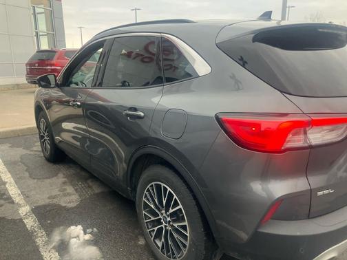 CARBONIZED GRAY 2022 Ford Escape SEL