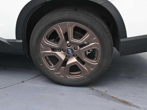 2025 Subaru Ascent Bronze Edition 7-Passenger