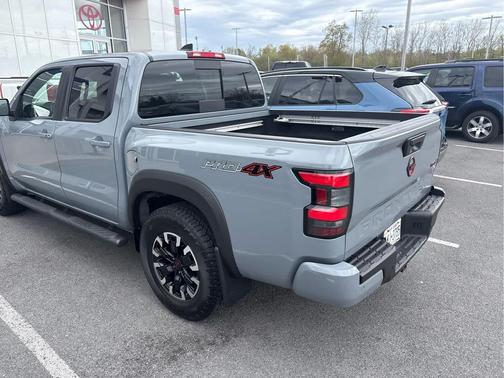 2023 Nissan Frontier Crew Cab 4x4 Auto