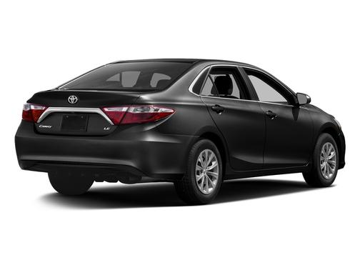 Midnight Black Metallic 2017 Toyota Camry XLE