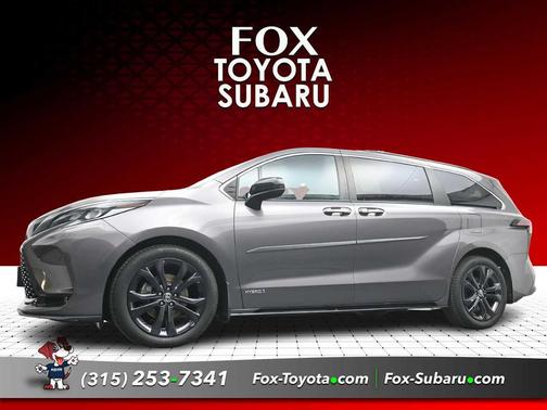 2021 Toyota Sienna XSE 7 Passenger