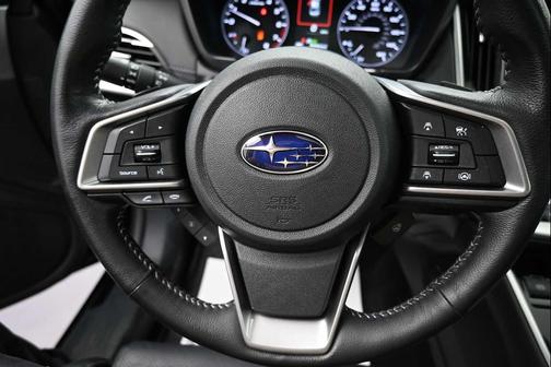 Crystal Black Silica 2022 Subaru Legacy Limited