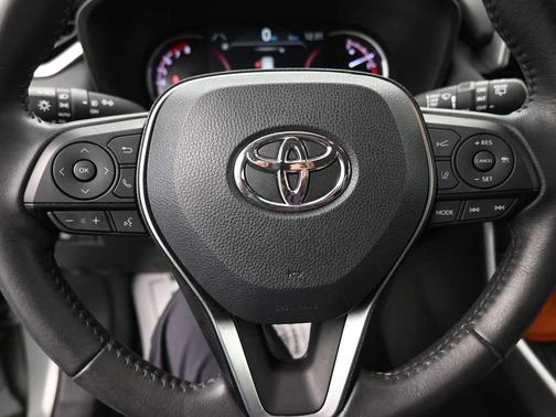 2020 Toyota RAV4 Adventure