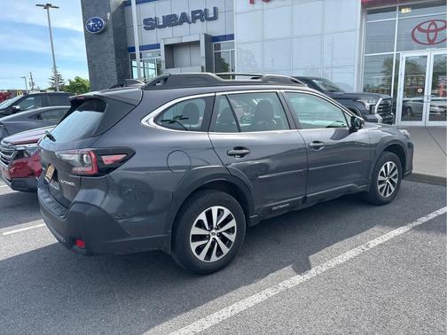 Magnetite Gray Metallic 2024 Subaru Outback Base