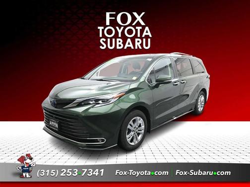 2023 Toyota Sienna Platinum