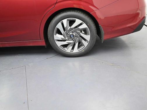 2025 Subaru Legacy Touring XT