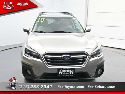 Tungsten Metallic 2019 Subaru Outback 2.5i Limited