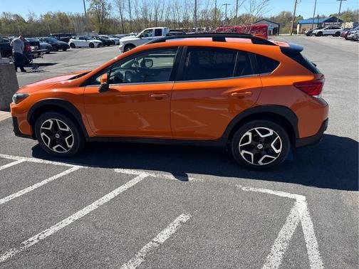 Sunshine Orange 2018 Subaru Crosstrek 2.0i Limited