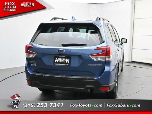 Horizon Blue Pearl 2023 Subaru Forester Premium