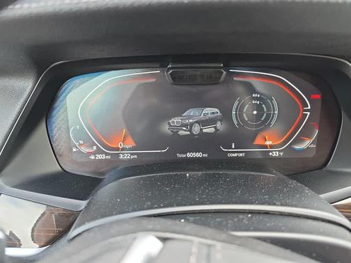 Black Sapphire Metallic 2021 BMW X7 xDrive40i