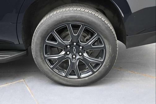 Midnight Blue Metallic 2023 Chevrolet Tahoe LT