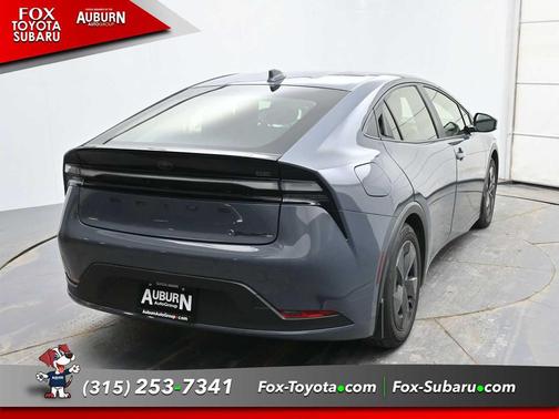 2024 Toyota Prius Prime SE