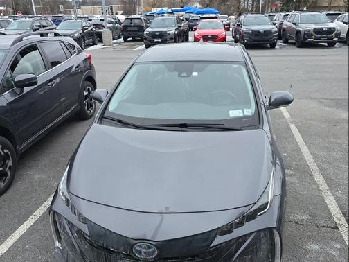 2022 Toyota Prius Prime XLE