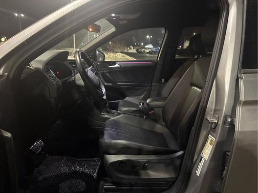 2022 Volkswagen Tiguan 2.0T SE R-Line Black 4MOTION