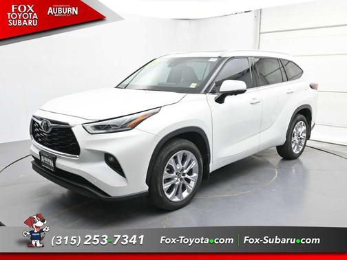 Wind Chill Pearl 2025 Toyota Highlander Limited