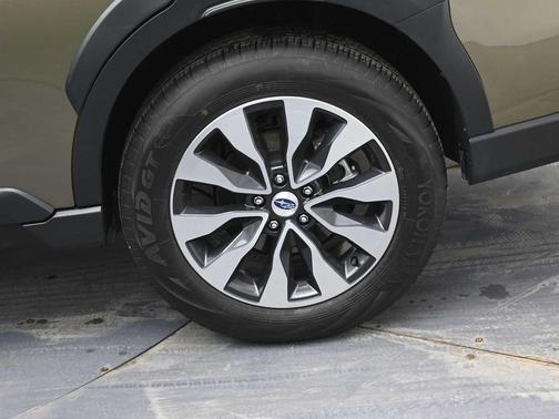 2024 Subaru Outback Touring