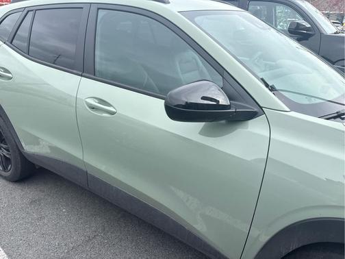 Cacti Green 2025 Chevrolet Trax FWD ACTIV