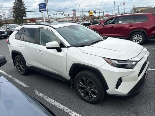 Blizzard Pearl 2022 Toyota RAV4 Hybrid XLE Premium