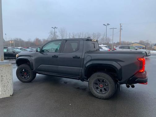 2024 Toyota Tacoma Hybrid TRD Pro