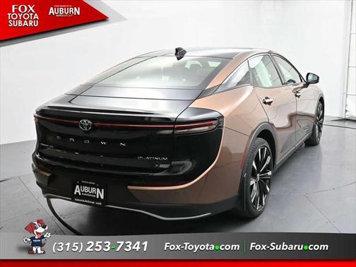 2023 Toyota Crown Platinum