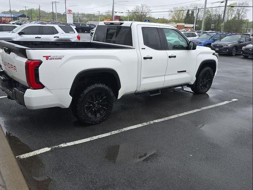 Ice Cap 2023 Toyota Tundra SR5